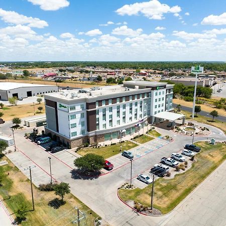 Holiday Inn Hotel & Suites Waco Northwest By Ihg Беллмид Экстерьер фото