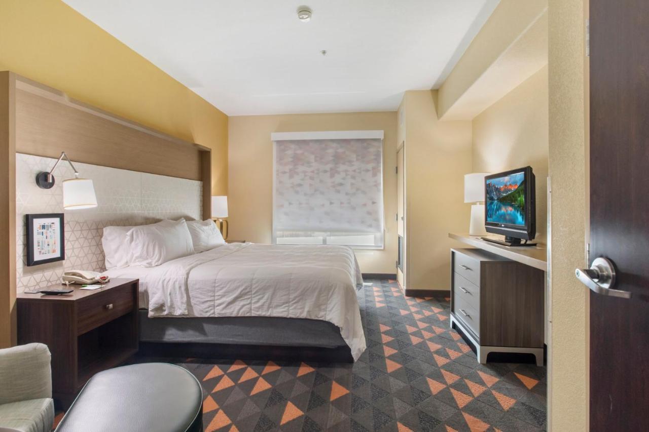 Holiday Inn Hotel & Suites Waco Northwest By Ihg Беллмид Экстерьер фото