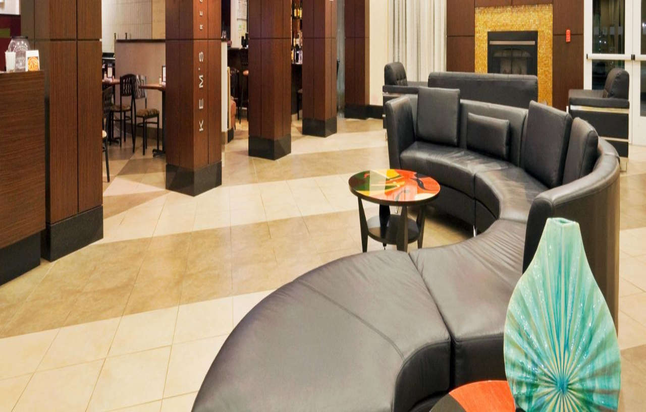 Holiday Inn Hotel & Suites Waco Northwest By Ihg Беллмид Экстерьер фото